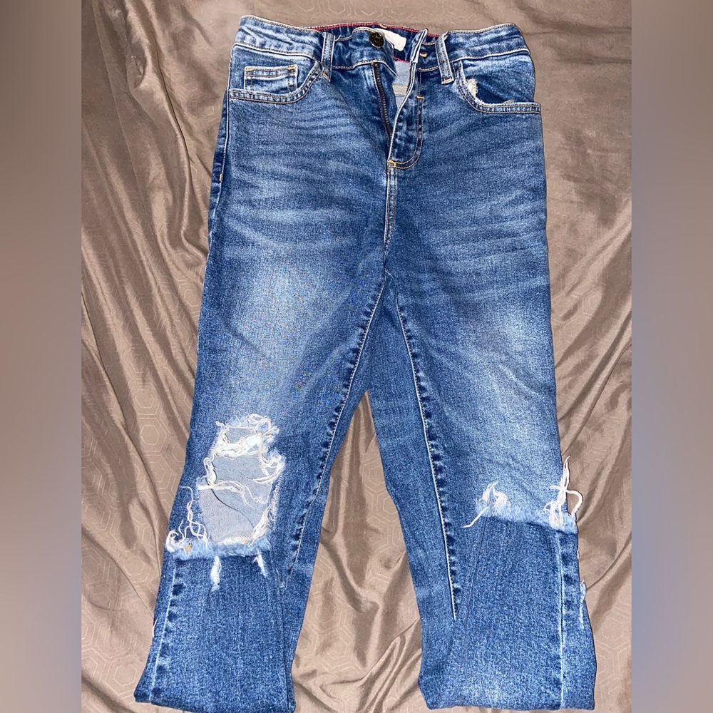 Womans Ripped Jeans